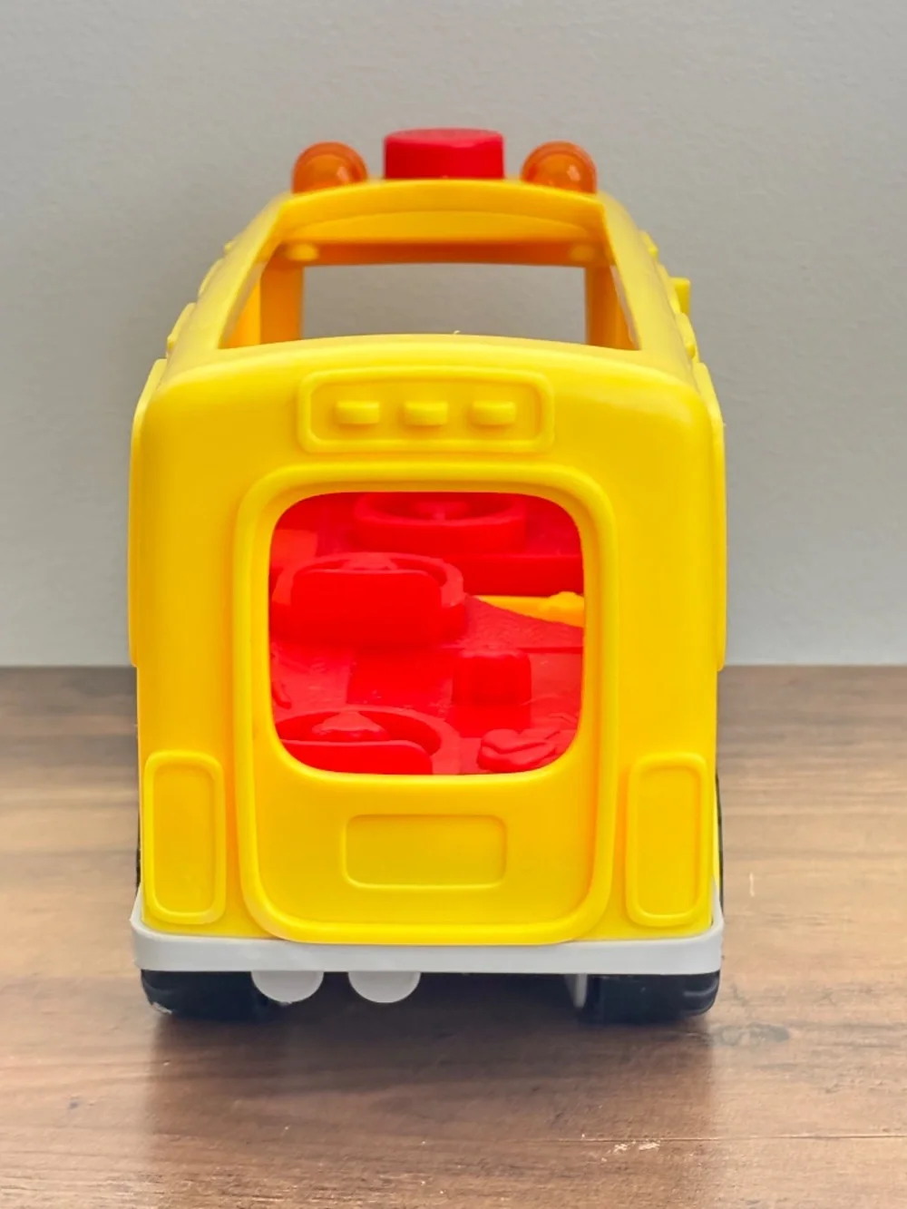 Fisher Price Little People School Bus Musical Lights 2016 EMILY Bus Driver WORKS
